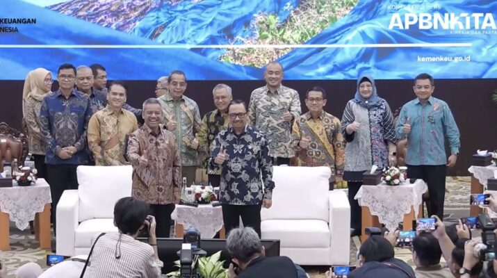 Suahasil Puji Kinerja Dirjen Bea Cukai, Soroti Pengawasan dan Penerimaan Negara